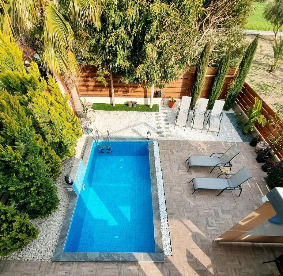 Shanti Paphos Villa Bagian luar foto